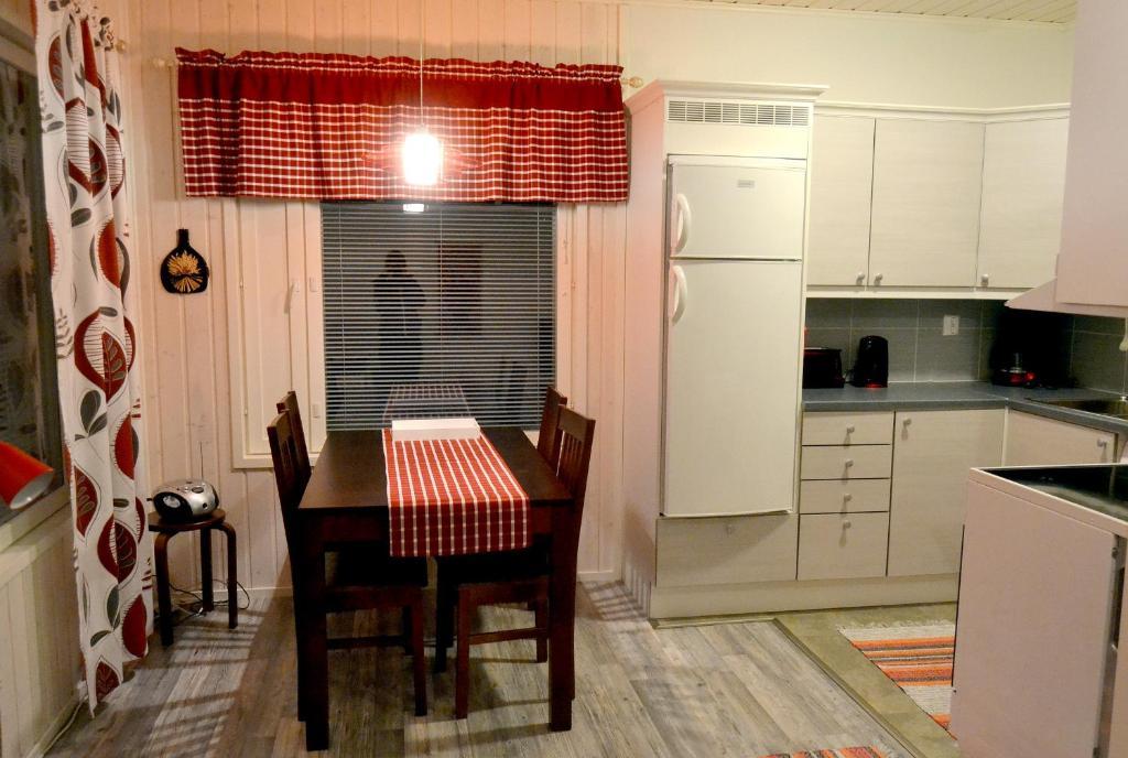 Villa Talo Yllaes à Äkäslompolo Extérieur photo